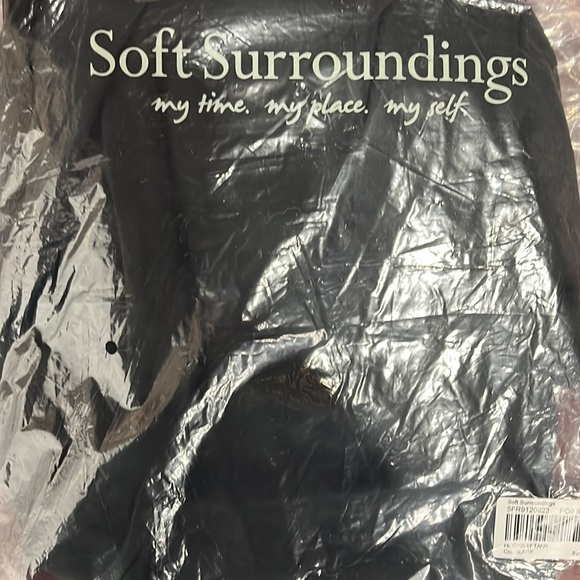 Soft Surroundings Womens Hideaway Tank 2X Black Pullover Sleeveless 100% Modal - Picture 11 of 12